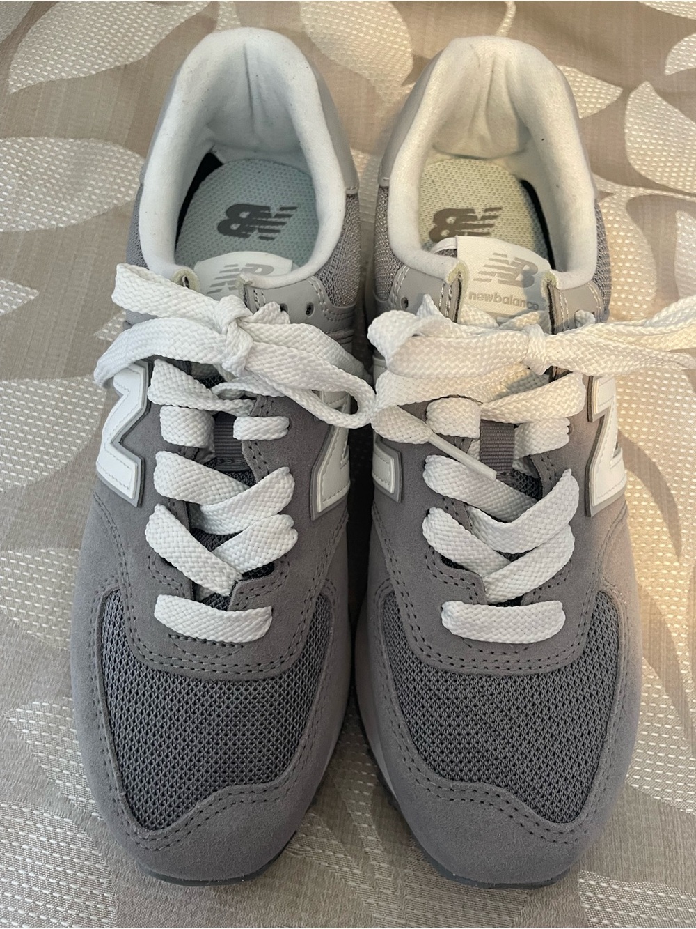 New Balance Women's Gray and White 574 platform sneakers - Picture 10 of 12